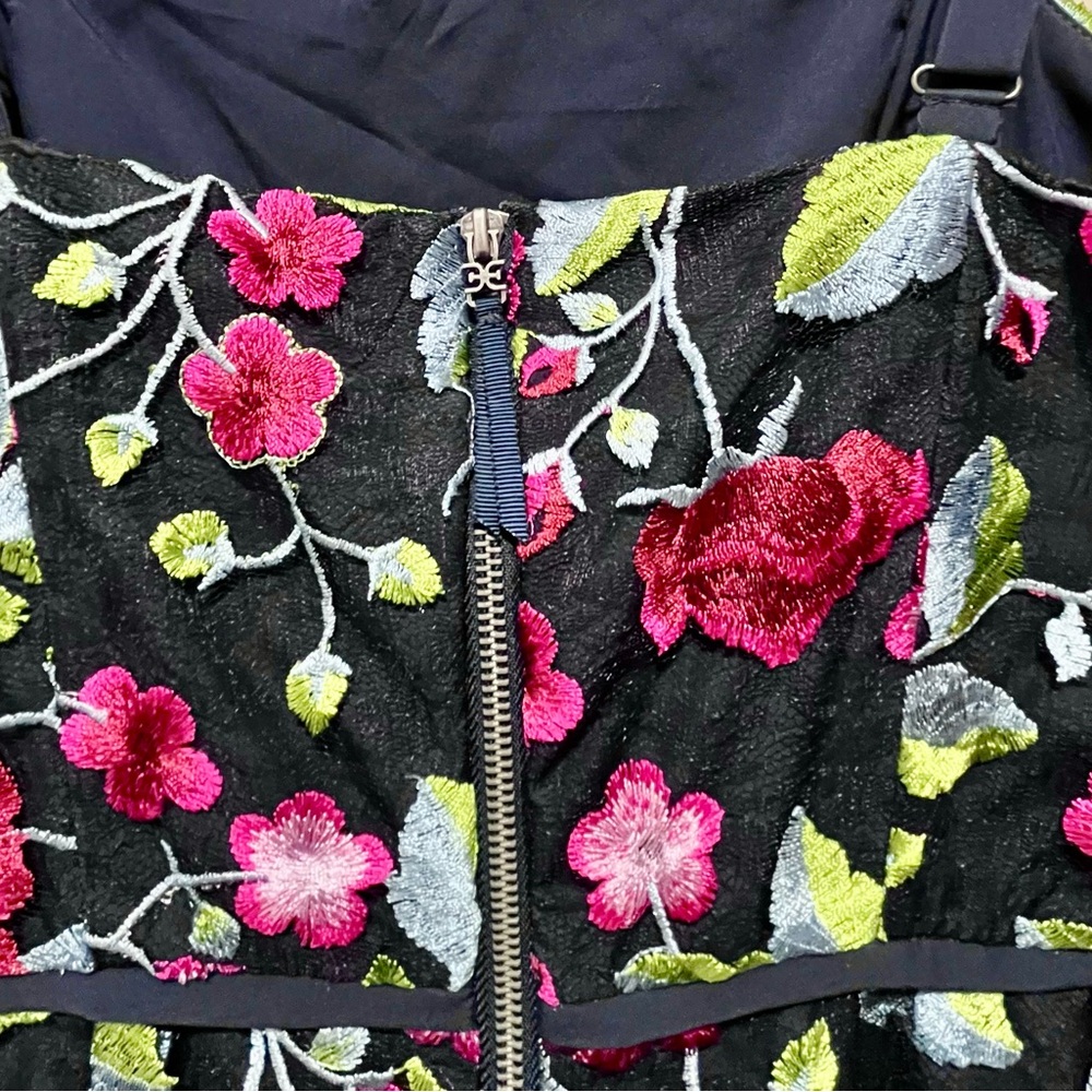 NWT - SAM EDELMAN Peony Embroidery Midi Slit Dress - navy blue, dark pink party - Picture 6 of 9